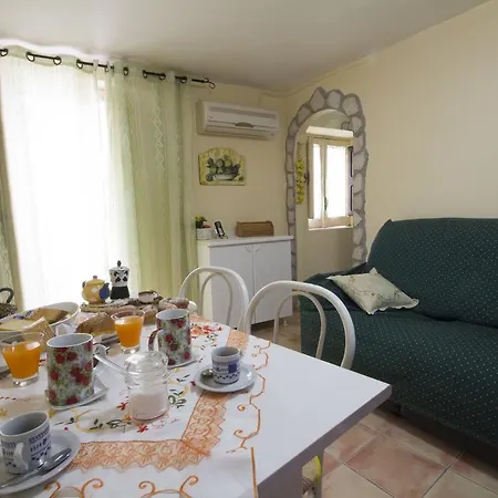 Bed & Breakfast Alfa Quadro *