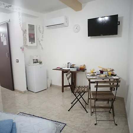 Bed & Breakfast Alfa Quadro *