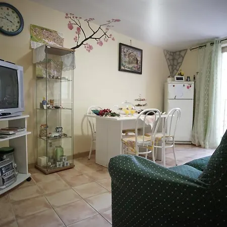 Alfa Quadro Bed & Breakfast *